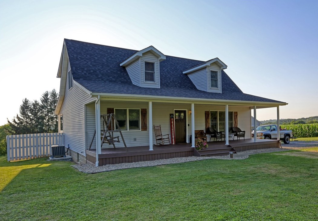 183 Eaglerock Rd Big, Wampum, PA 16157