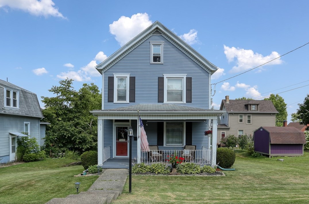 617 9th Ave, Beaver Falls, PA 15010