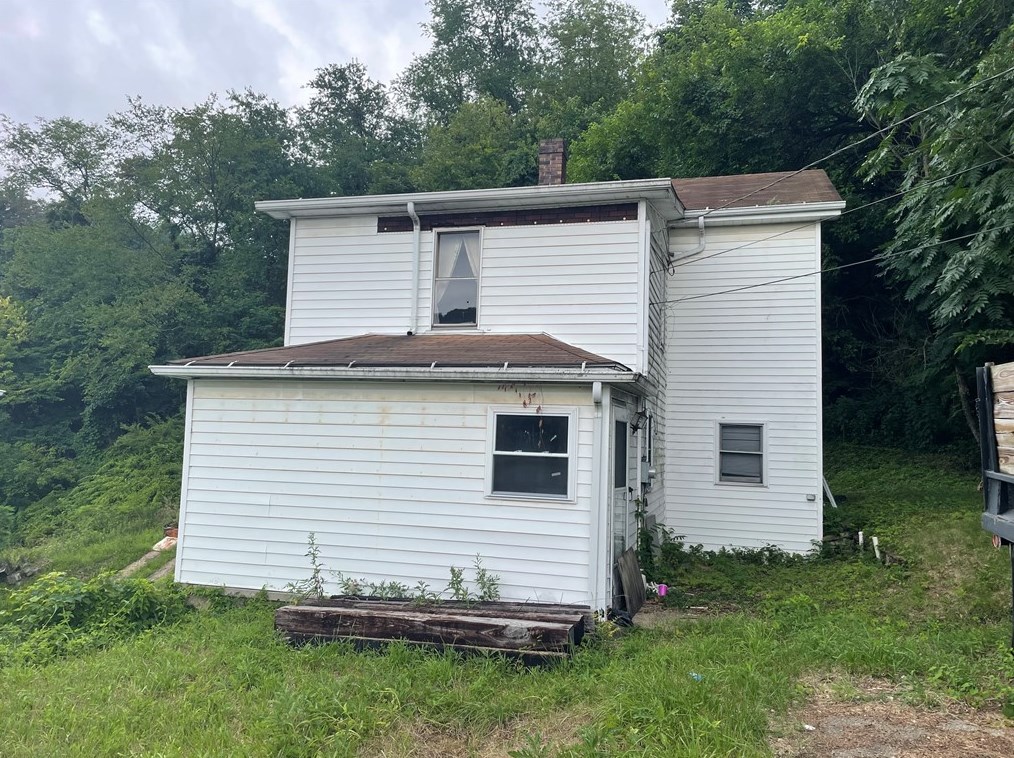523 Cuff Alley, Monongahela, PA 15063