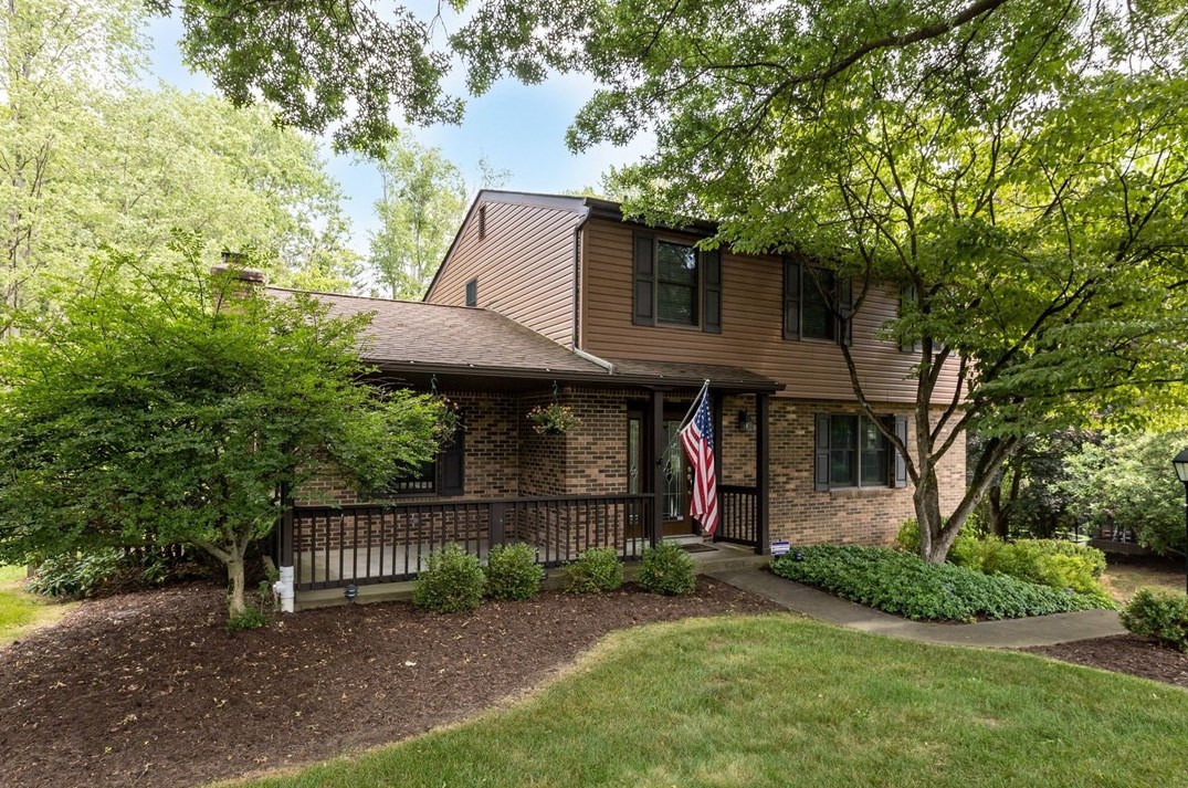 4724 Lucy Dr, Allison Park, PA 15101-2233