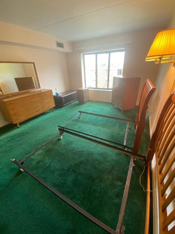 1332 Frst Grn Dr, Moon Twp PA 15108-2700 exterior