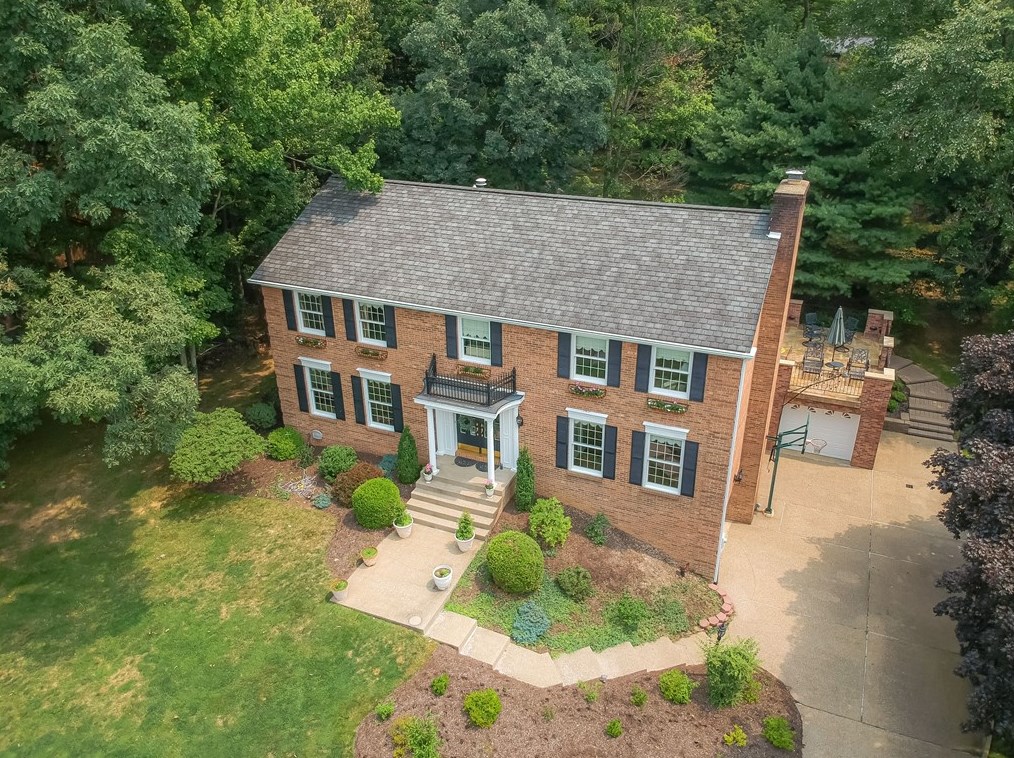4072 Letort Ln, Allison Park, PA 15101