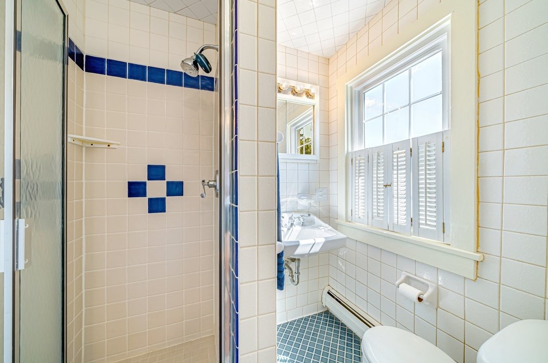 293 7th St, Indiana PA 15701-2906 exterior