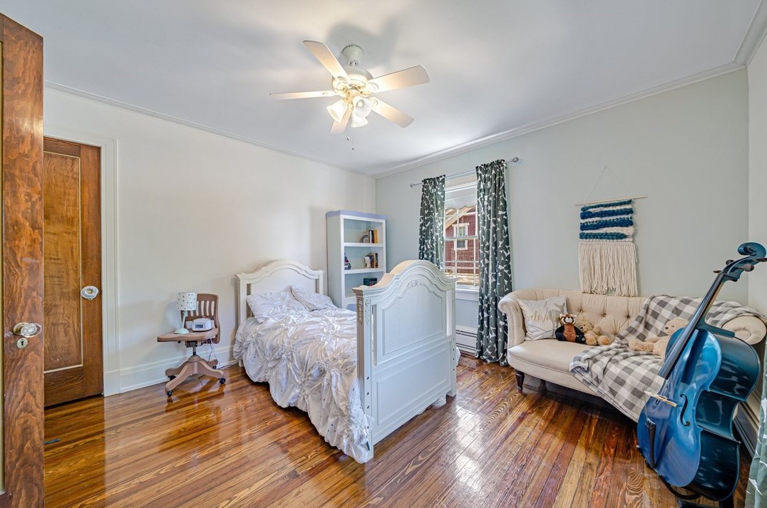 293 7th St, Indiana PA 15701-2906 exterior