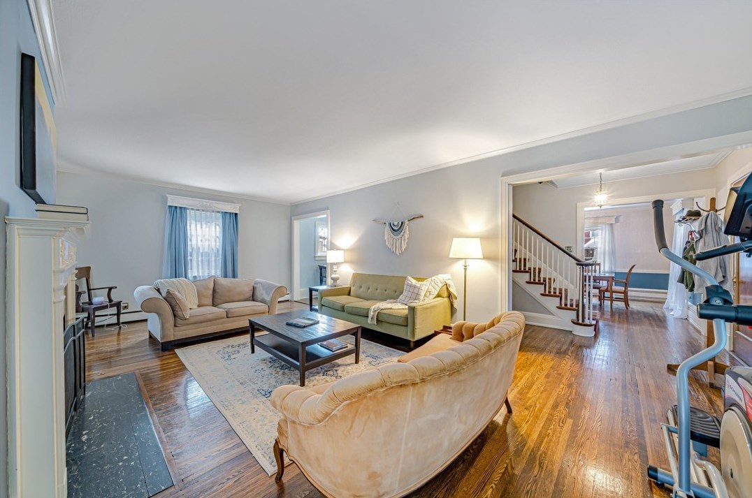 293 7th St, Indiana PA 15701-2906 exterior