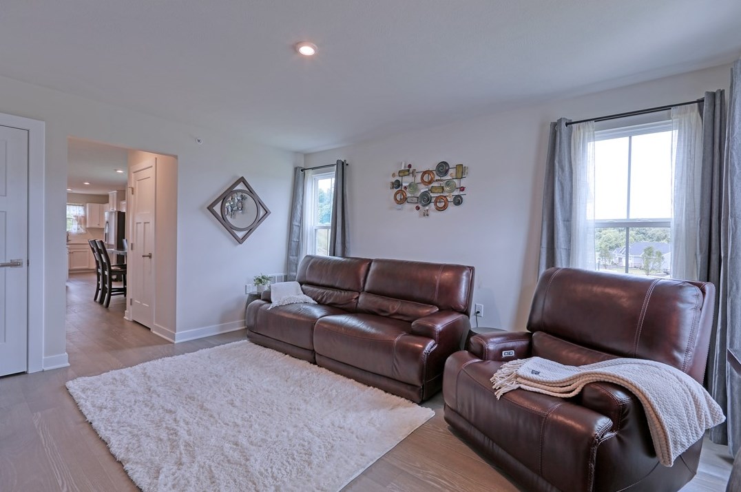 268 Smith Ln, Beaver Falls, PA 15010