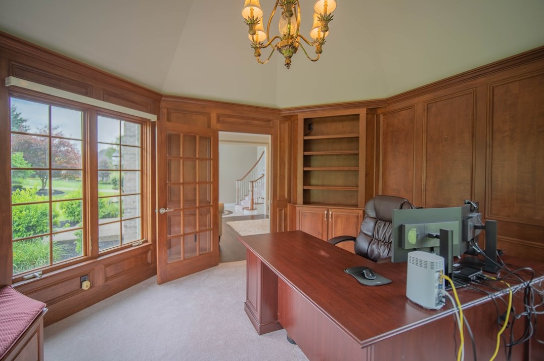 104 Fox Path, Moon Twp PA 15108-9779 exterior