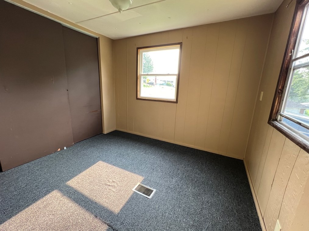 2112 Belmont Ave, Washington PA  15301-1513 exterior