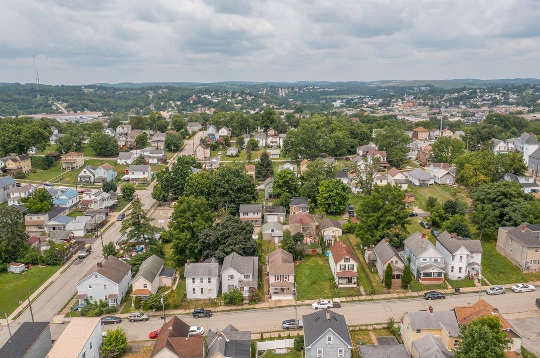 769 Addison St, Washington PA  15301-5603 exterior