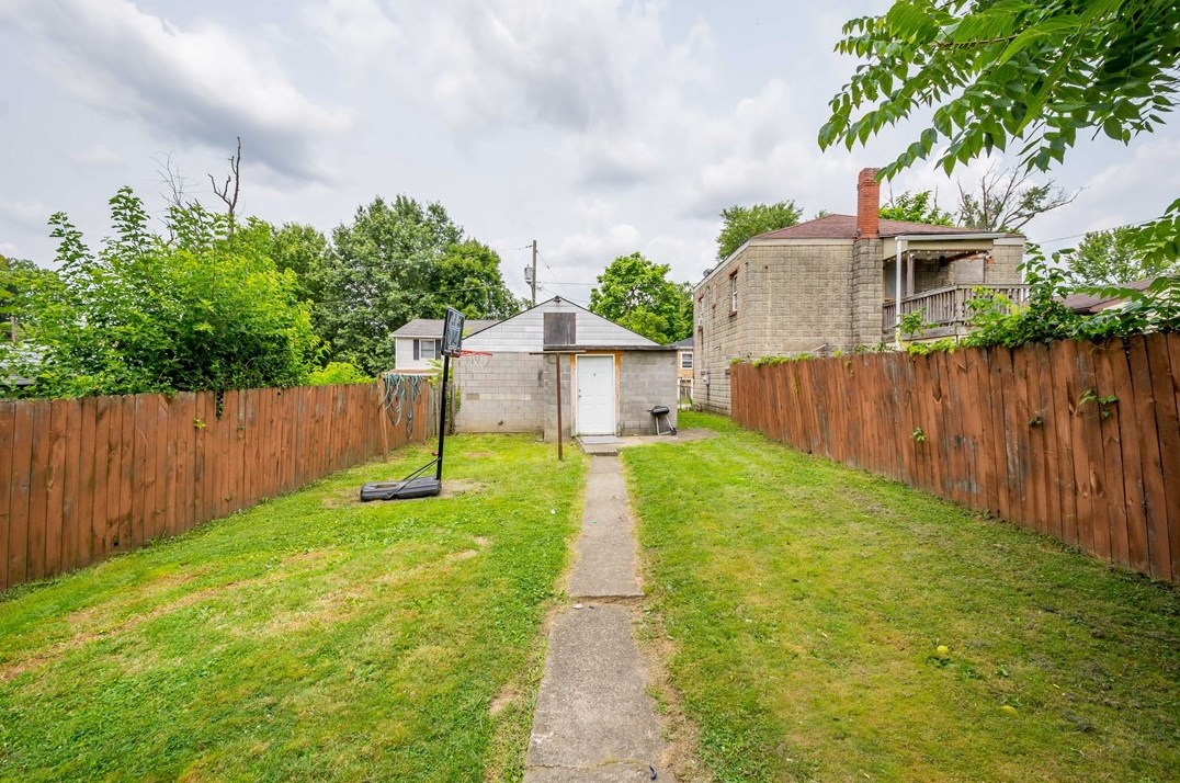 769 Addison St, Washington PA  15301-5603 exterior