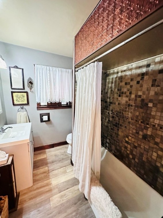 913 Wylie Ave, Washington PA 15301-1629 exterior