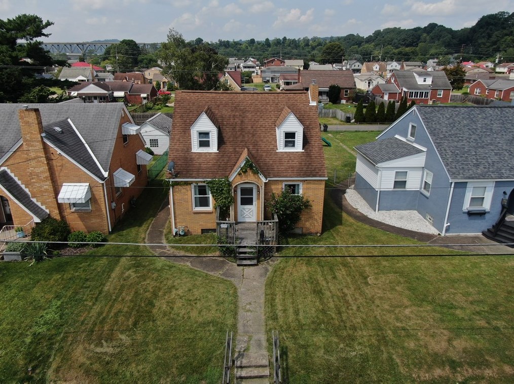 135 School Ave, Cheswick, PA 15024