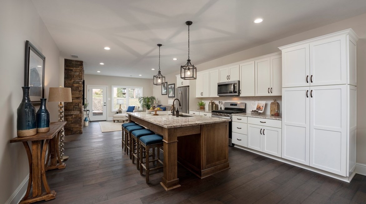 237 Maid Marion Ln, Canonsburg, PA 15317