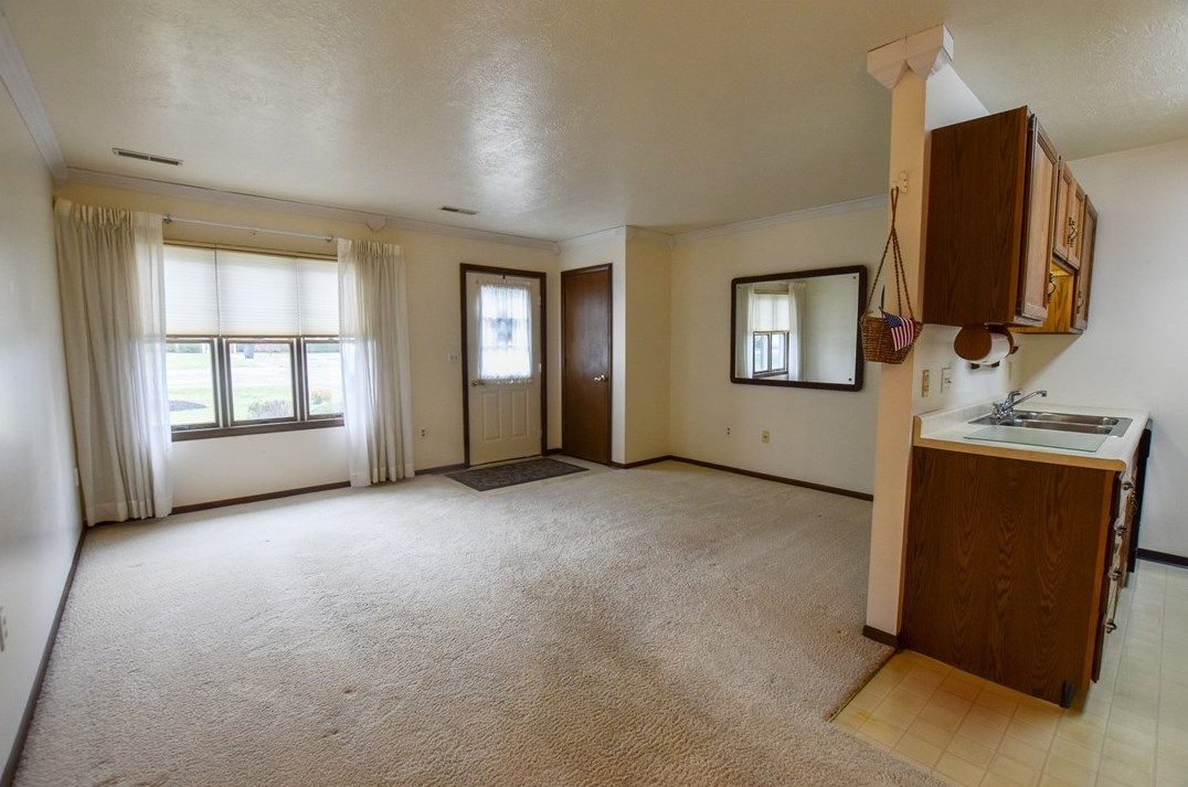 402 Evergreen Ct, Saxonburg, PA 16056-2207