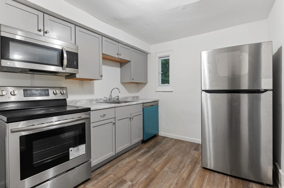 466 Idlewood Rd, Pittsburgh, PA 15235