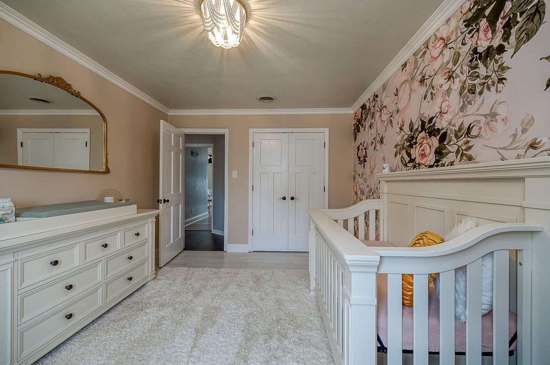 350 Floral Hill Dr, Washington PA  15301-2928 exterior