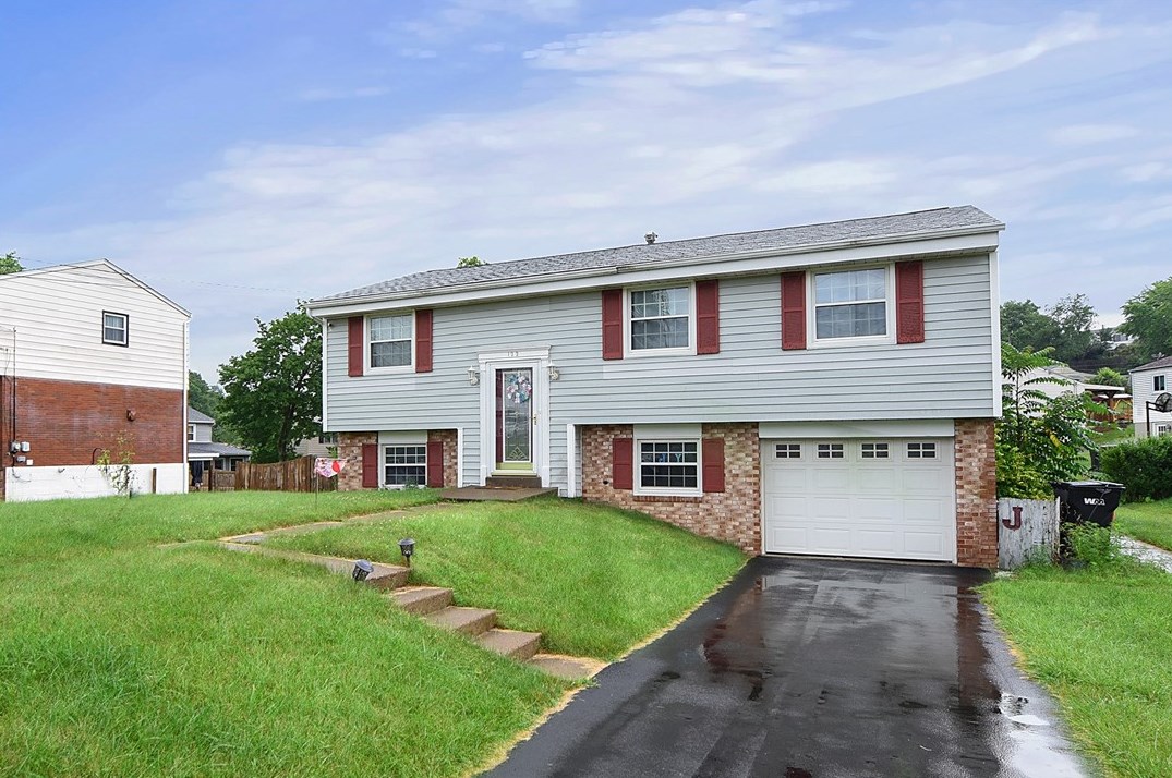 122 York Way, Monaca, PA 15061