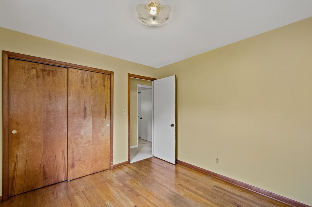 1435 Donnan Ave, Washington PA 15301-1742 exterior