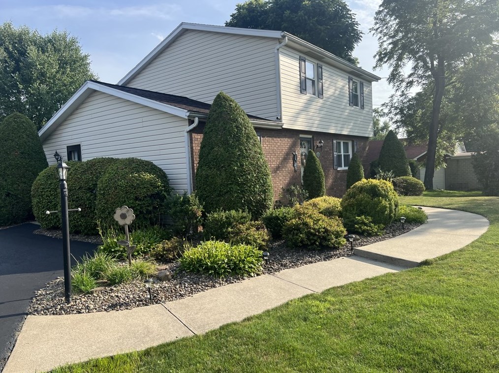 170 Hopwood Coolspring Rd, Hopwood, PA 15445
