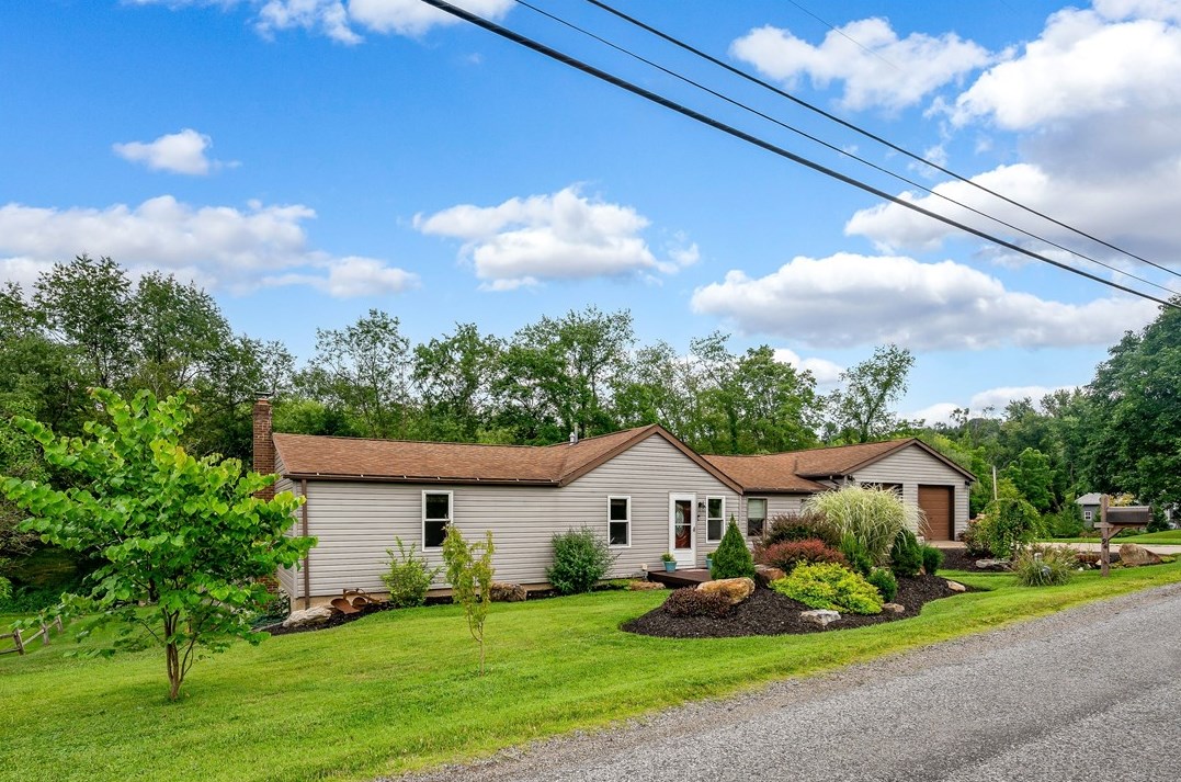 194 Hepler Rd, Sarver, PA 16055-9504