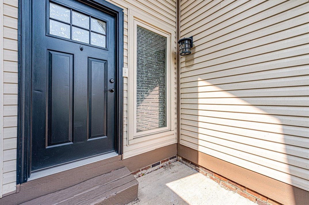 220 Spring Run Dr, Monroeville, PA 15146-3344