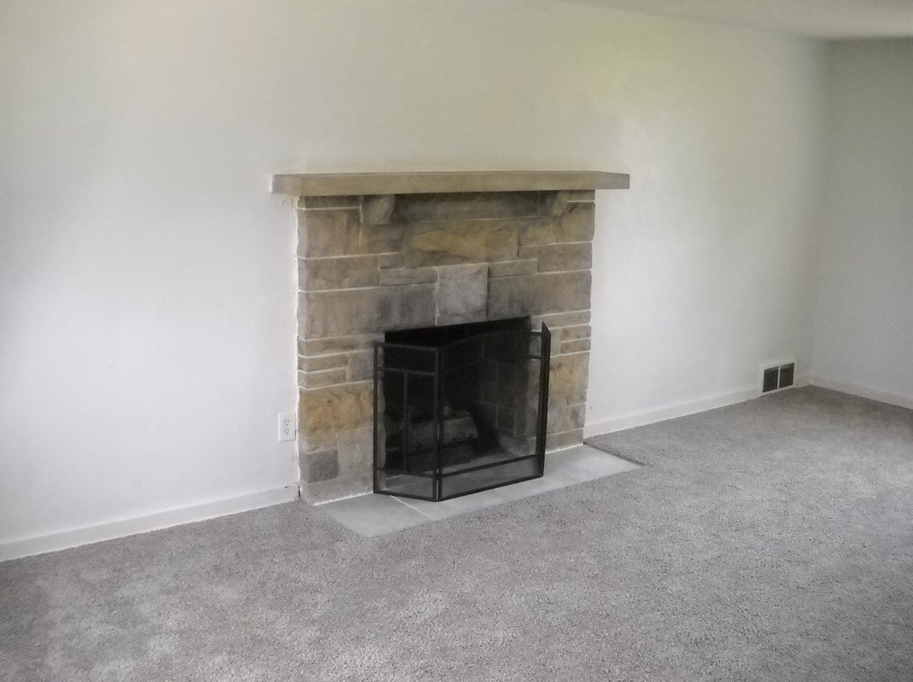 216 Brinton St, Monroeville, PA 15146-4026