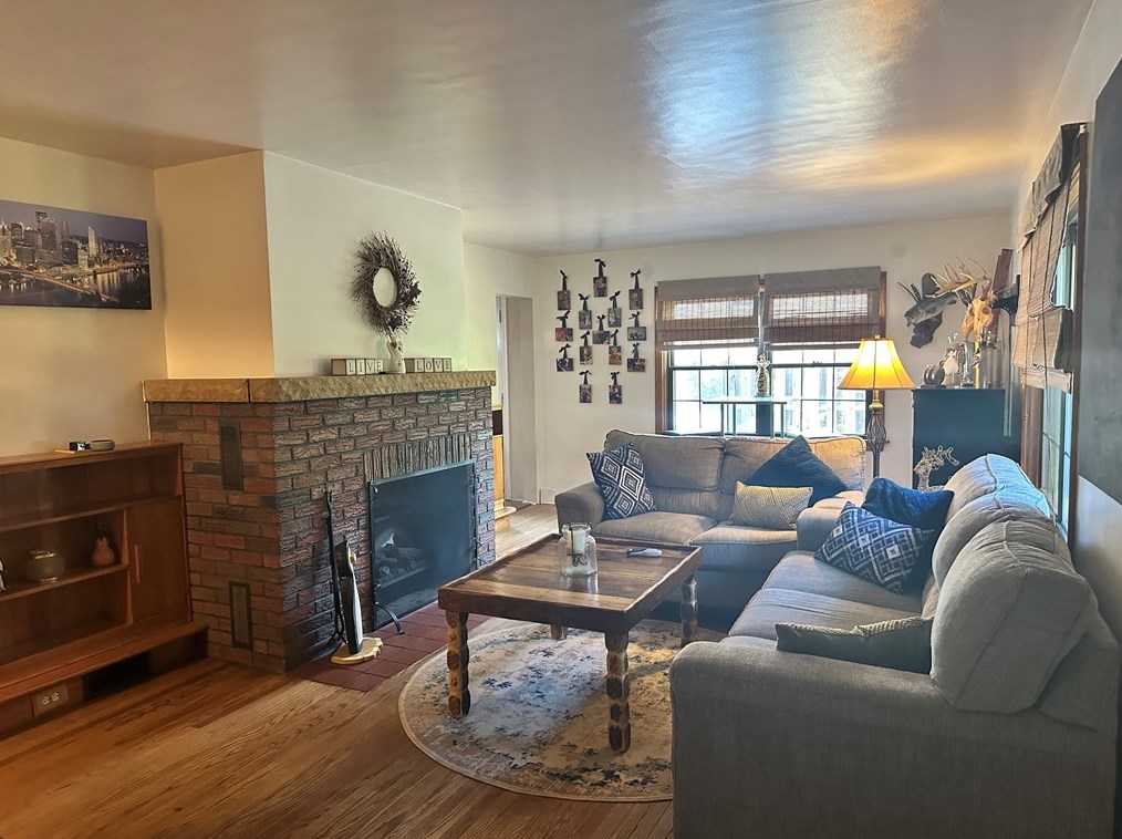 211 Country Club Rd, Butler PA 16002-7614 exterior