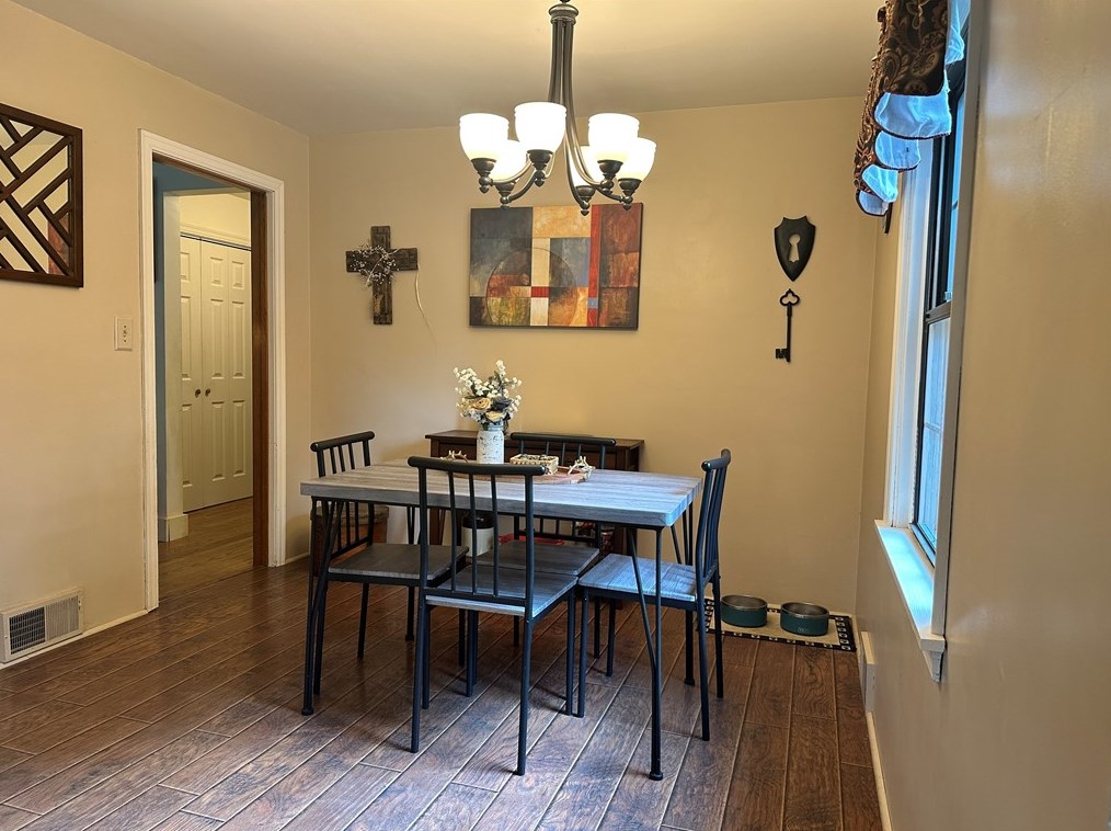 211 Country Club Rd, Butler PA 16002-7614 exterior