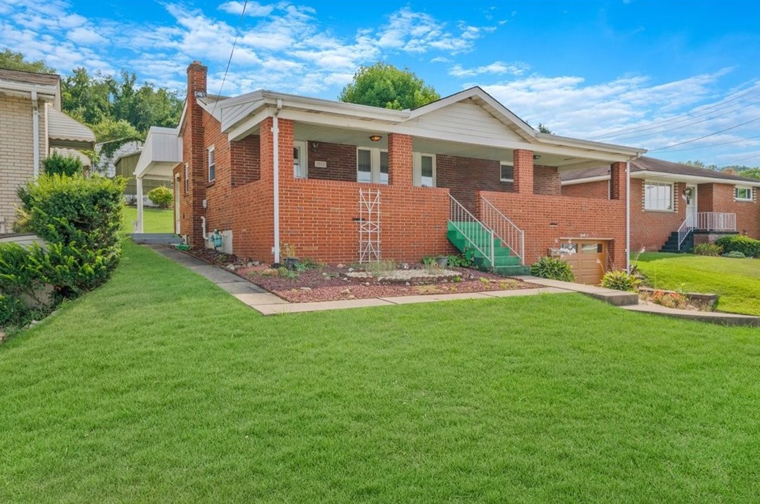 3312 Oakland Dr, McKeesport, PA 15133