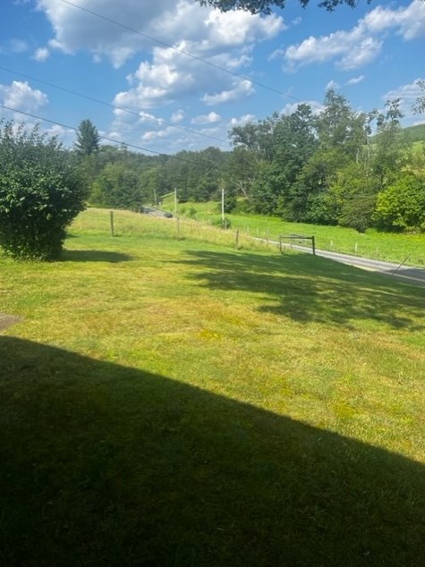 944 Maiden St, Beallsville, PA 15313-0016