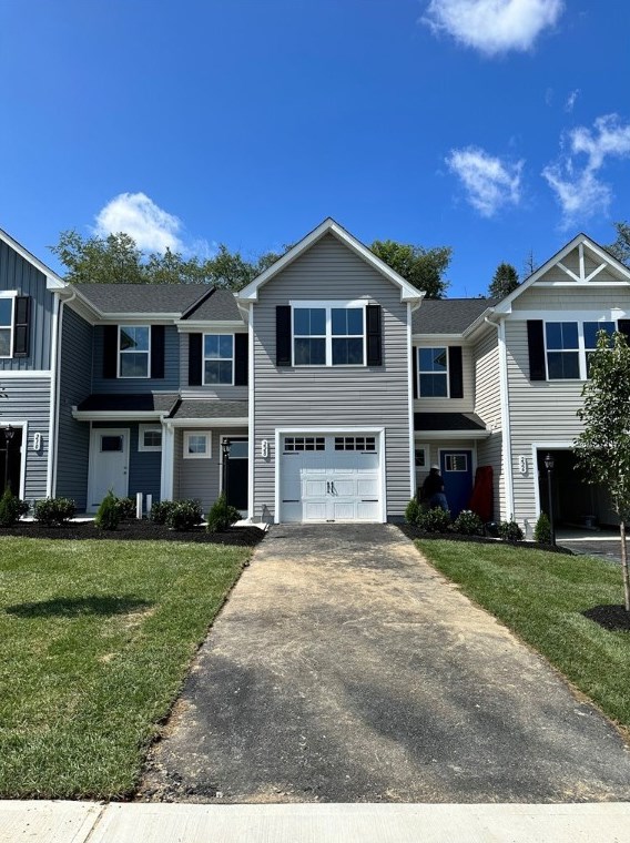 228 Smith Ln, Beaver Falls, PA 15010