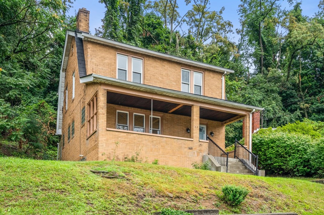 8619 Westwood Rd, Penn Hills, PA 15235
