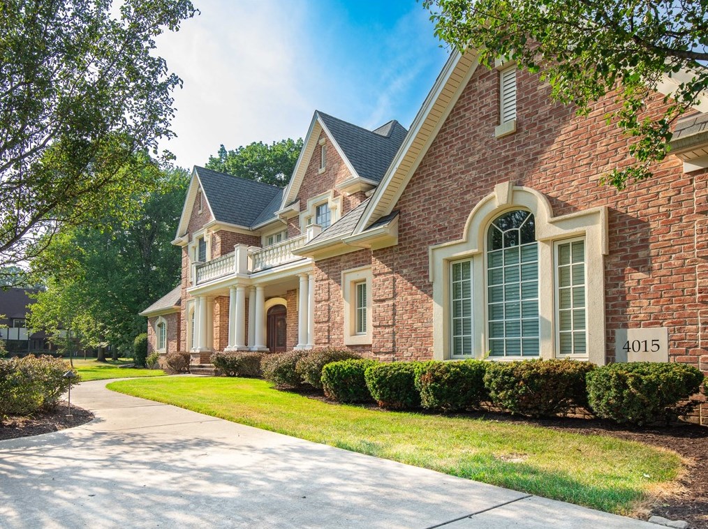 4015 Mcconnell Rd, Hermitage, PA 16148