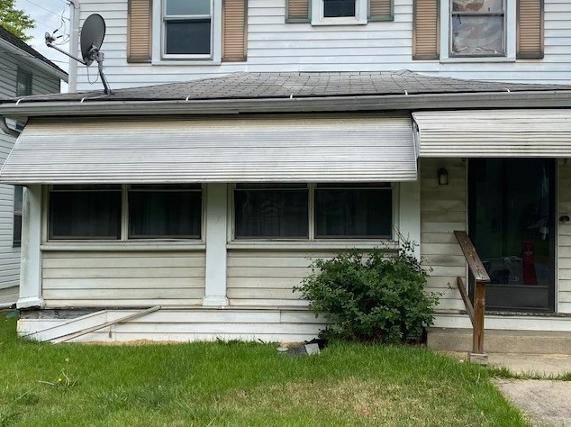 395 Burton Ave, Washington, PA 15301-3356