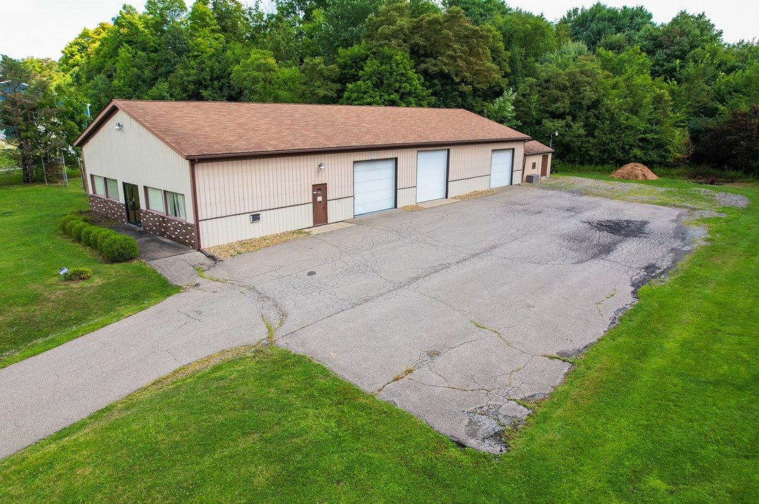 779 Pittsburgh Rd, Butler, PA 16002