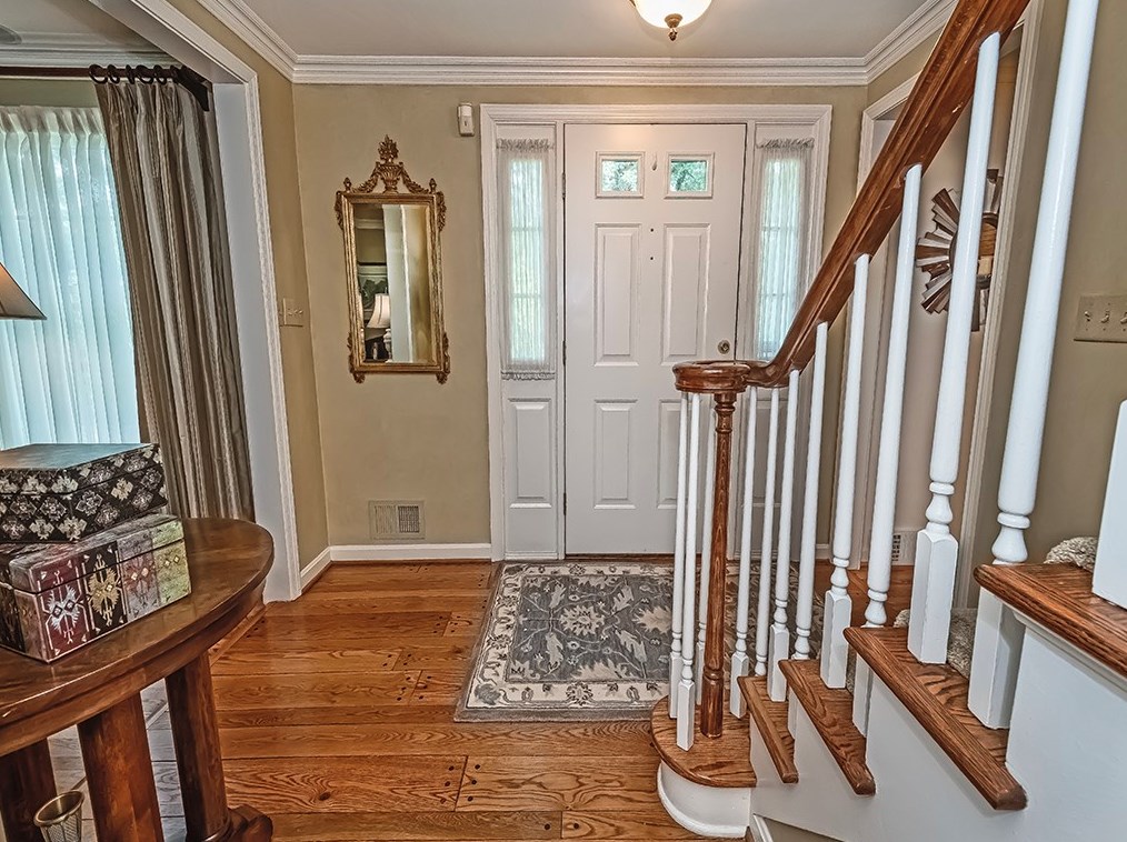 118 Oakglen Dr, Oakmont, PA 15139