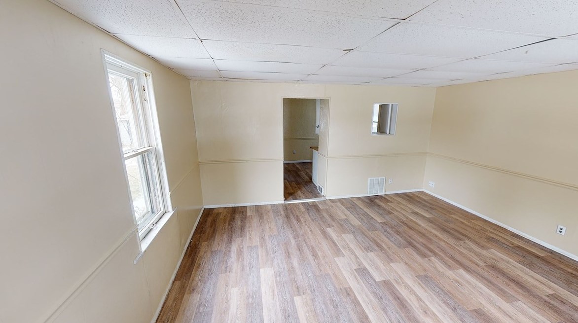 1112 Webster St, Hermitage, PA 16121
