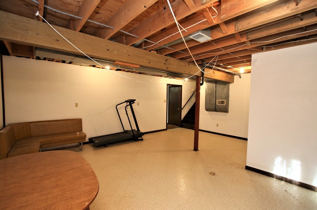 429 Constitution St, Perryopolis PA 15473-5347 exterior