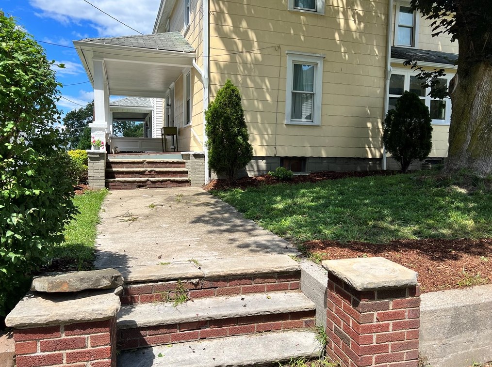 10 Lorene Ave, Greenville, PA 16125