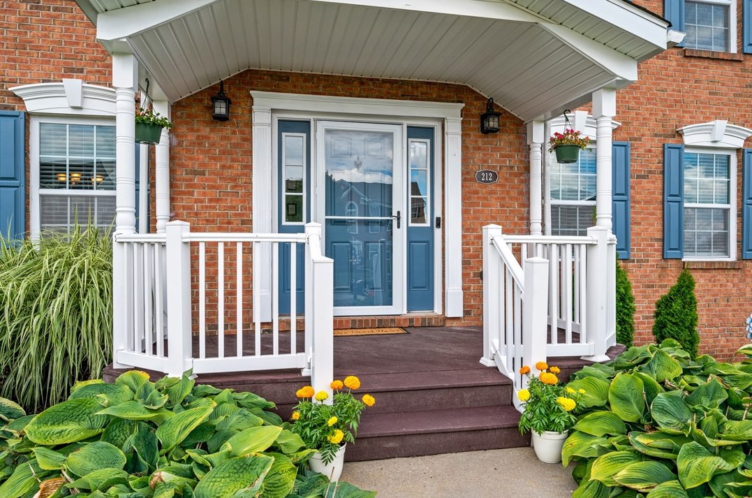 212 Compass Ct North, Mc Donald, PA 15057