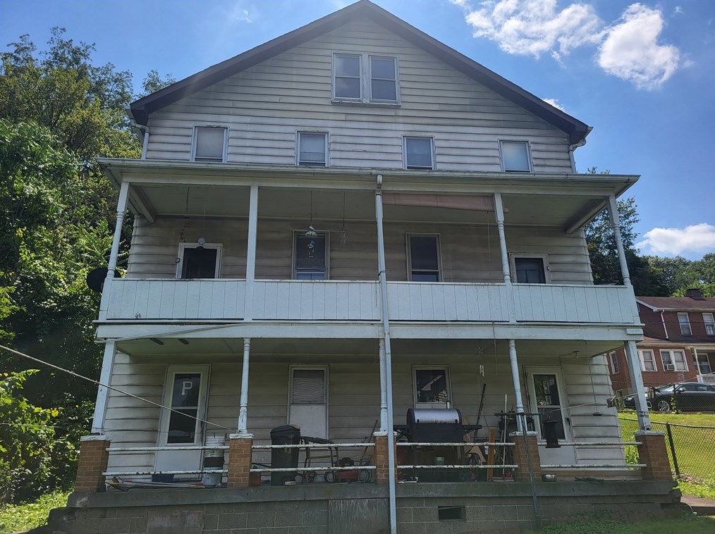 411 Orange St, Monongahela, PA 15063