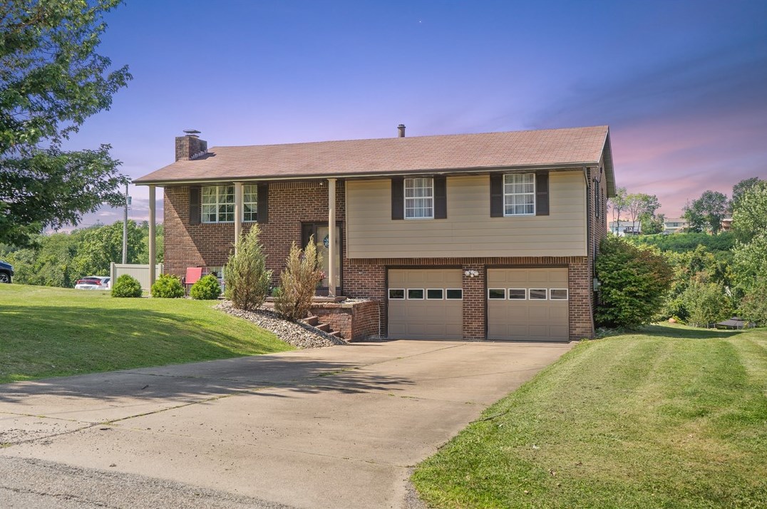 235 Hague Ln, Oliphant Furnace, PA 15401