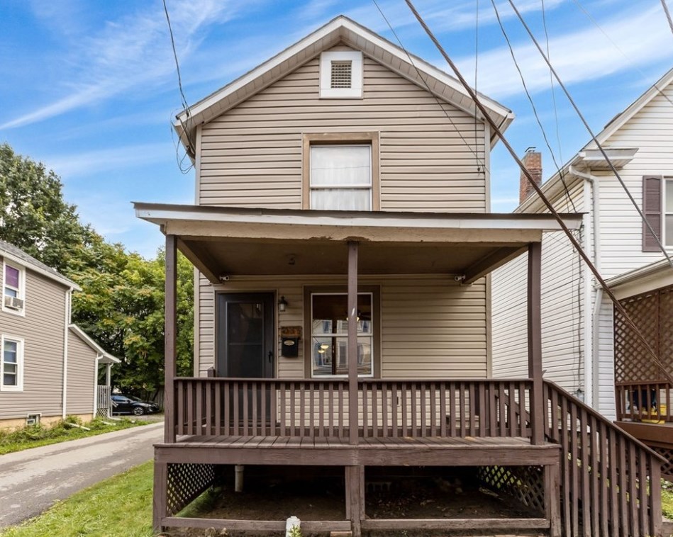 311 Mitchell Ave, Butler, PA 16001-5401