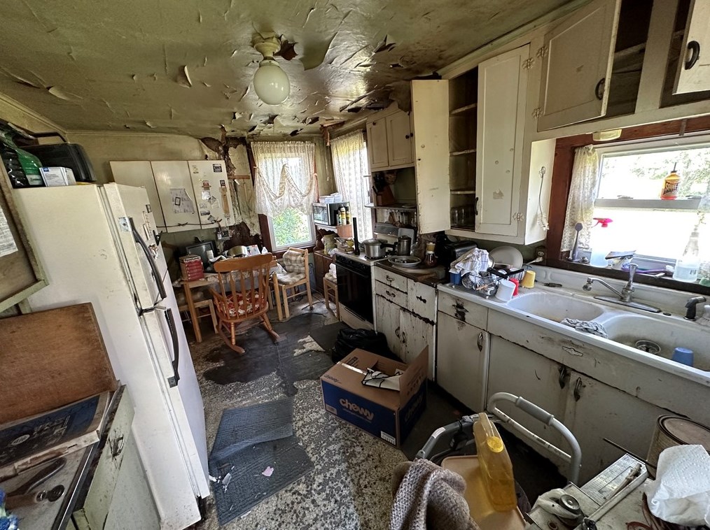 1200 Sunbury Rd, West Sunbury, PA 16061-2718