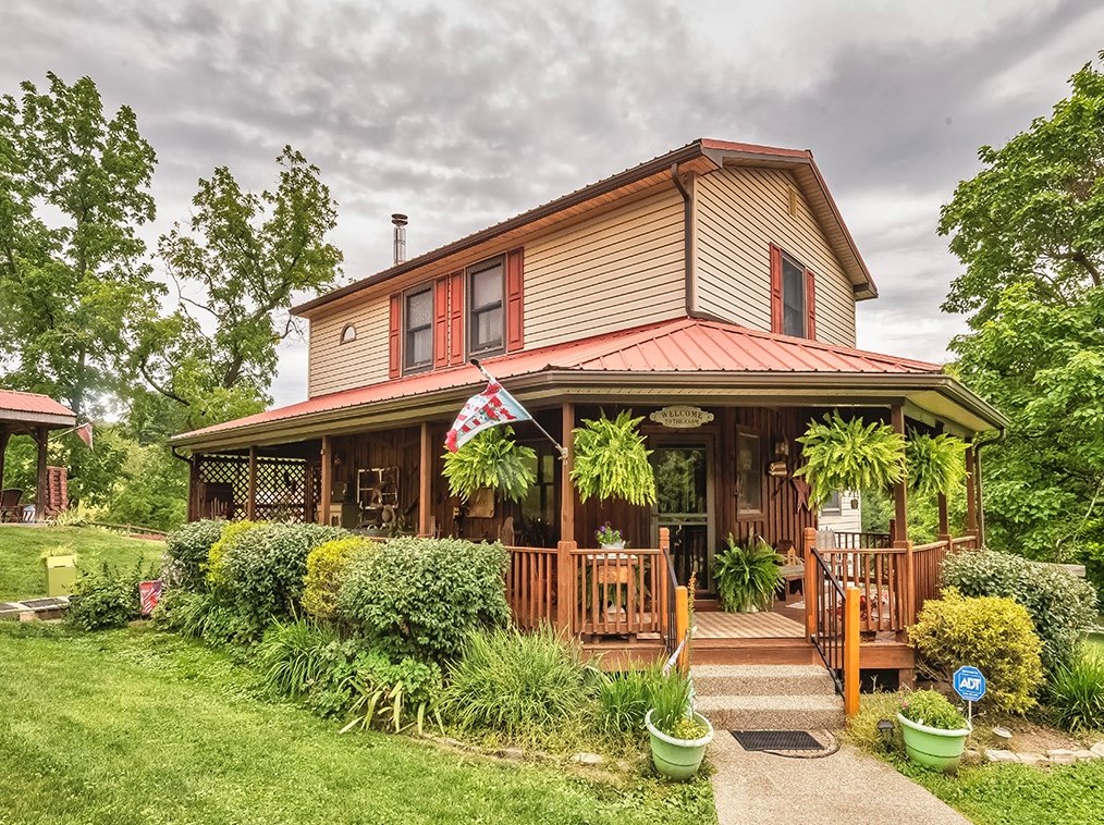 162 Ramage Rd, Claysville, PA 15323