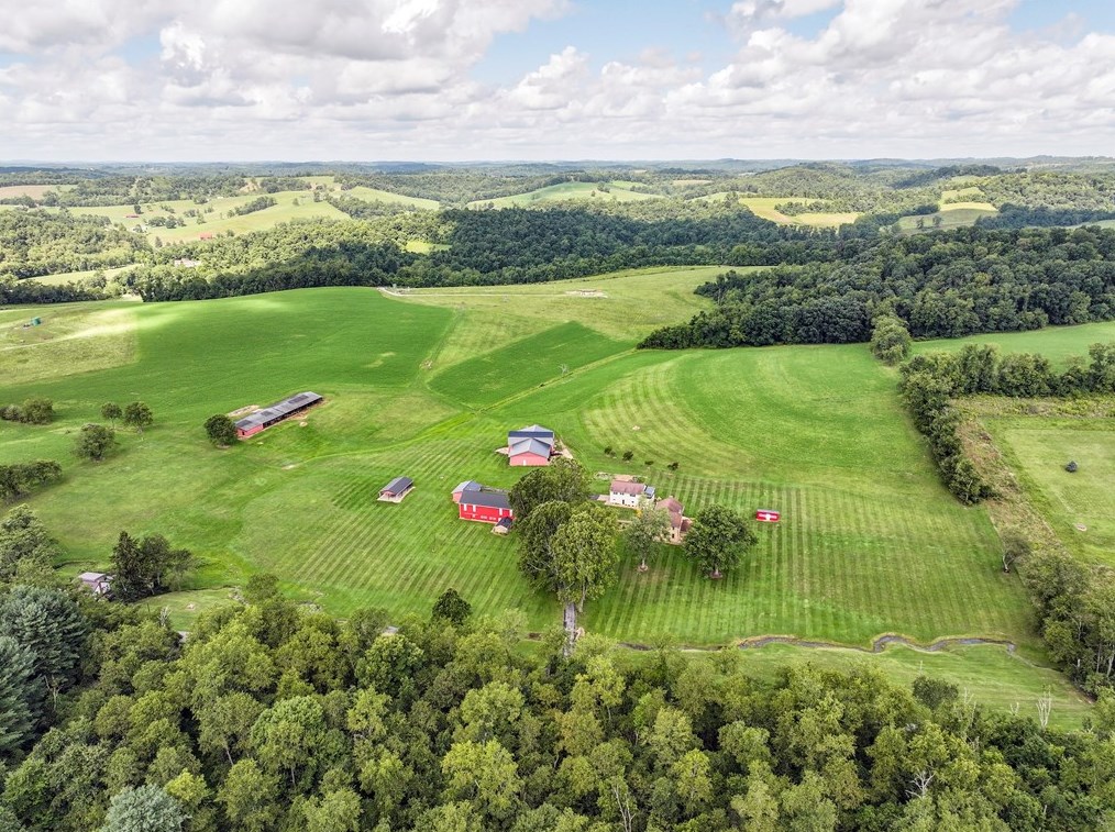 113 Barnard Rd, Fredericktown, PA 15333