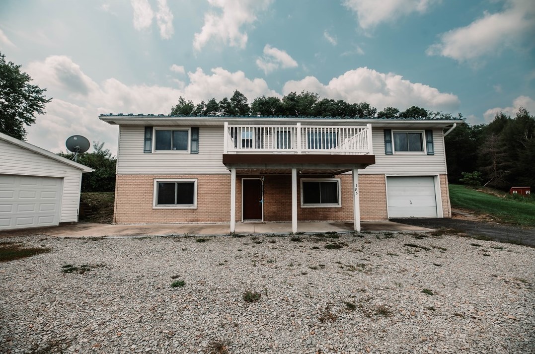 105 Dark Hollow Rd, Indiana, PA 15701-7901