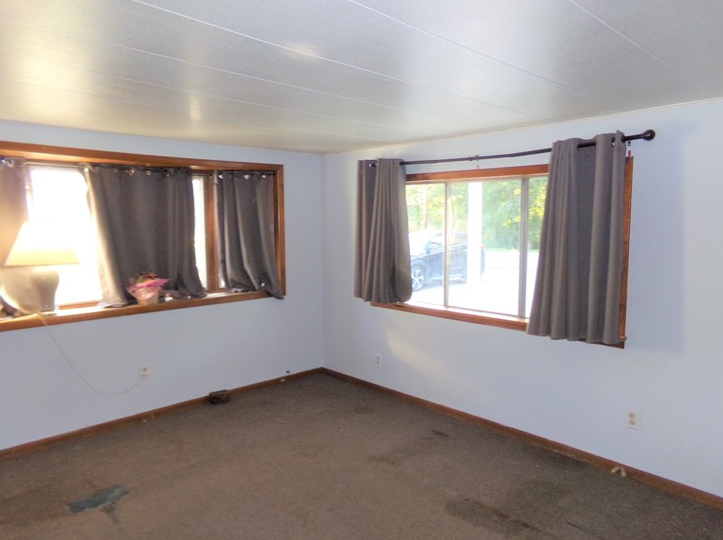 544 Finnin, New Kensington, PA 15068