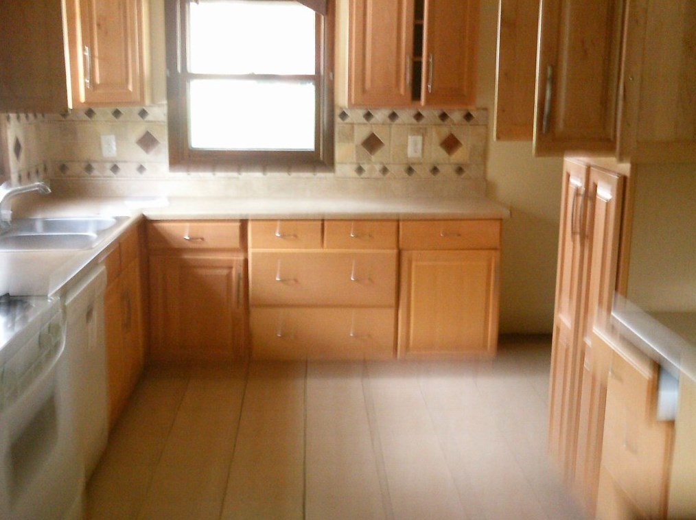 800 Todd Ave, Ellwood City PA  16117-1134 exterior