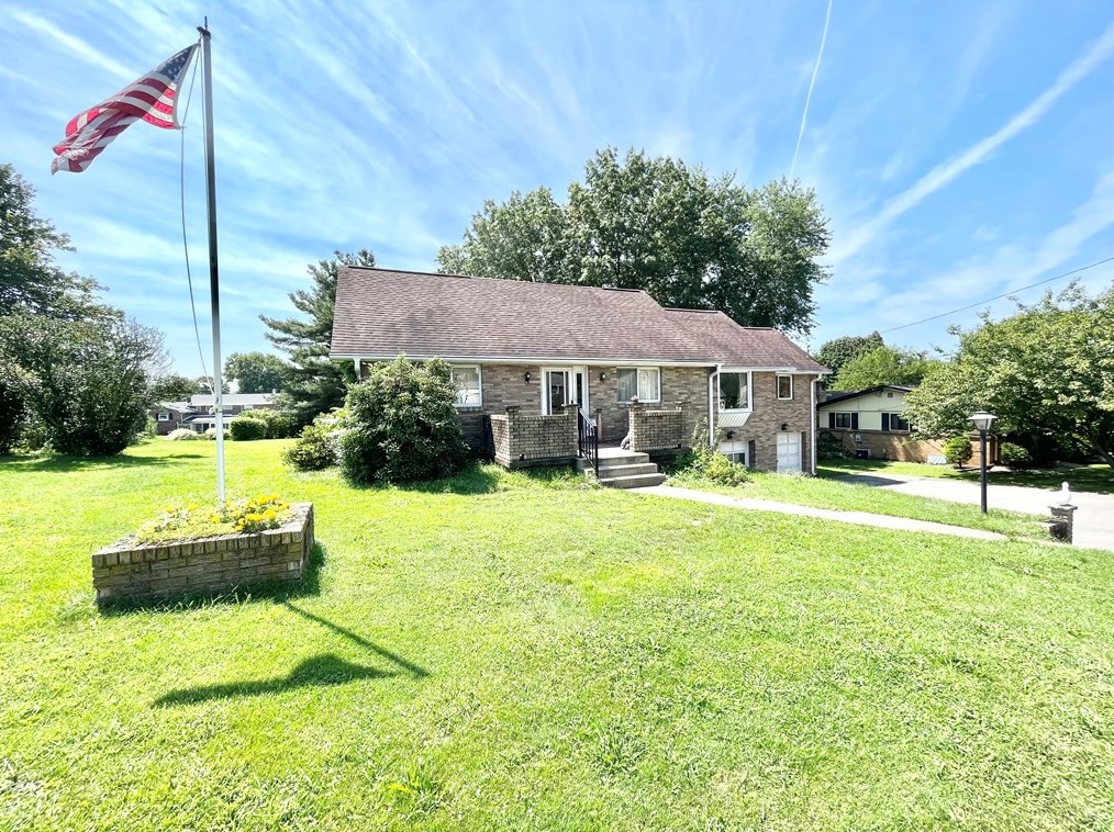 538 Humphrey Rd, Greensburg, PA 15601
